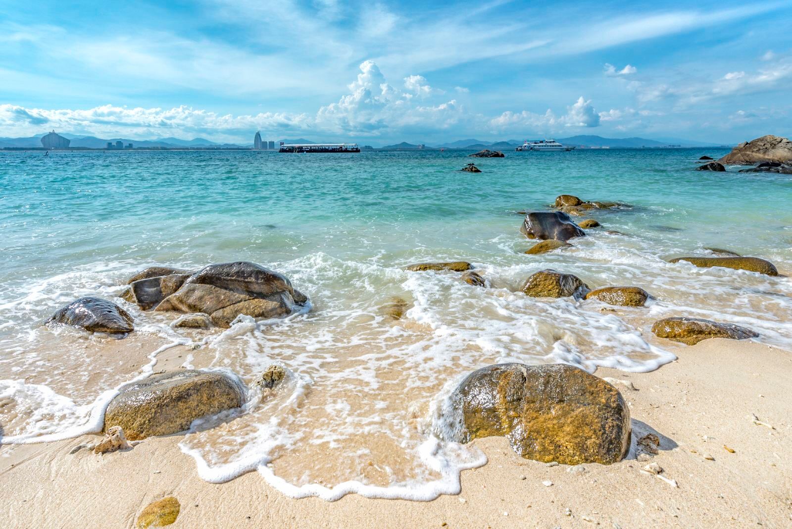​海南海棠湾蜈支洲岛优惠门票预订电话18633570222 15703350808