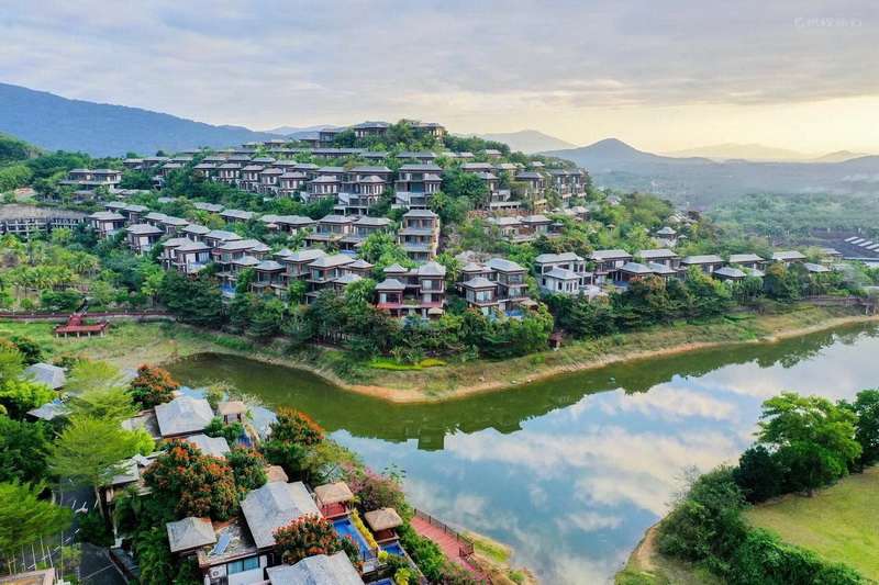 海南呀诺达雨林文化旅游区电话18633570222