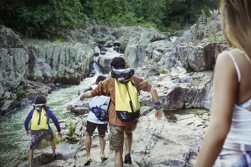 海南呀诺达雨林文化旅游区电话18633570222