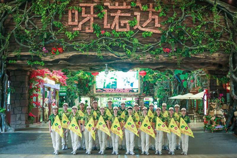 海南呀诺达雨林文化旅游区电话18633570222