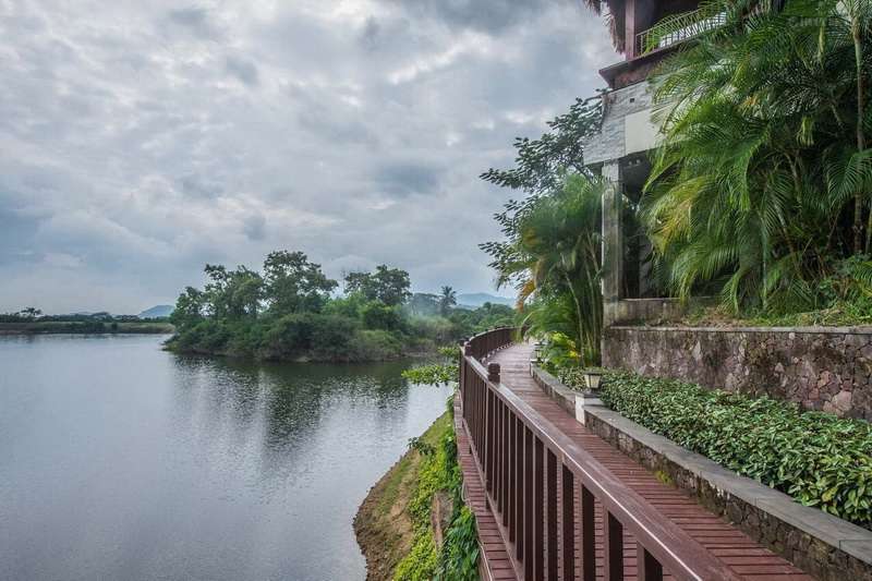 海南呀诺达雨林文化旅游区电话18633570222