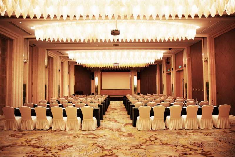 三亚蜈支洲岛珊瑚酒店电话18633570222 15703350808