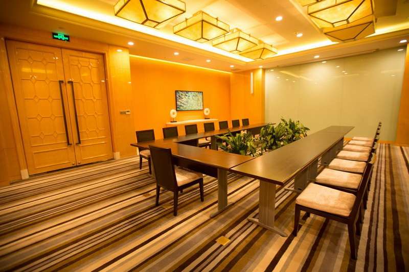 三亚蜈支洲岛珊瑚酒店电话18633570222 15703350808