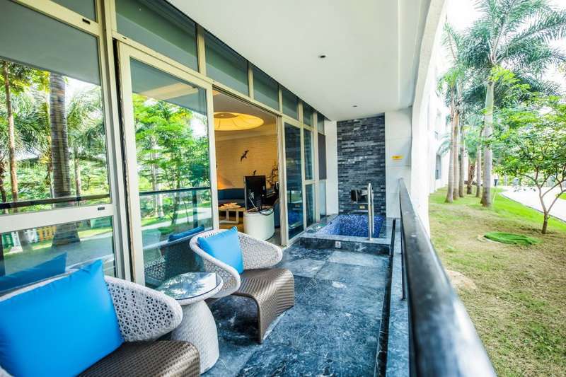 三亚蜈支洲岛珊瑚酒店电话18633570222 15703350808