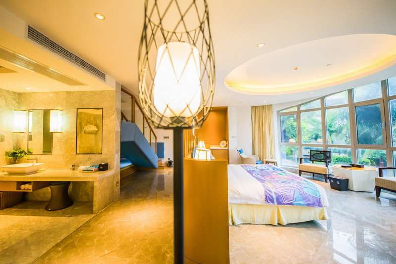 三亚蜈支洲岛珊瑚酒店电话18633570222 15703350808