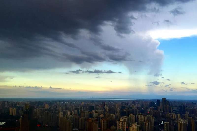 海口希尔顿酒店咨询预定电话18633570222 15703350808