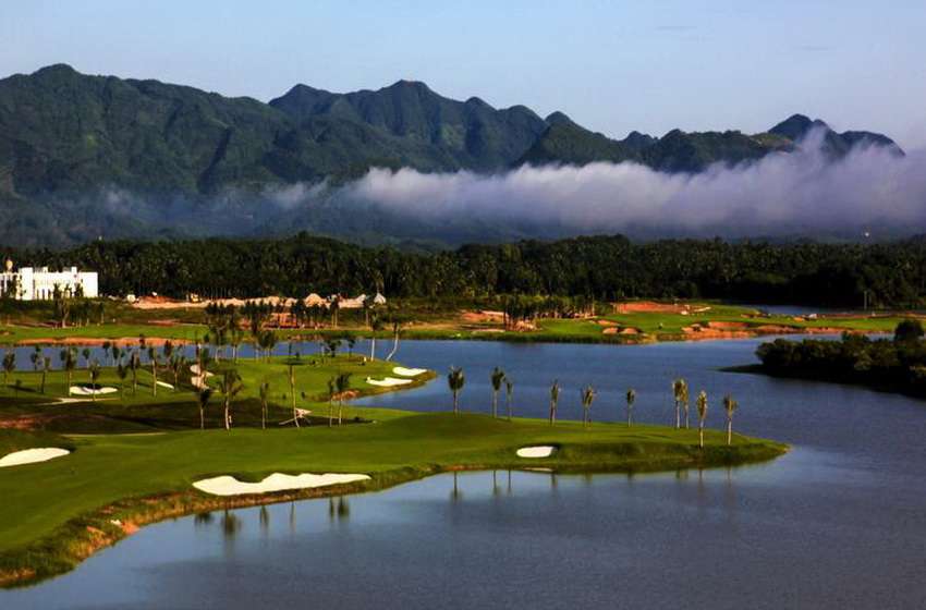 海南琼海白石岭温泉高尔夫球会
