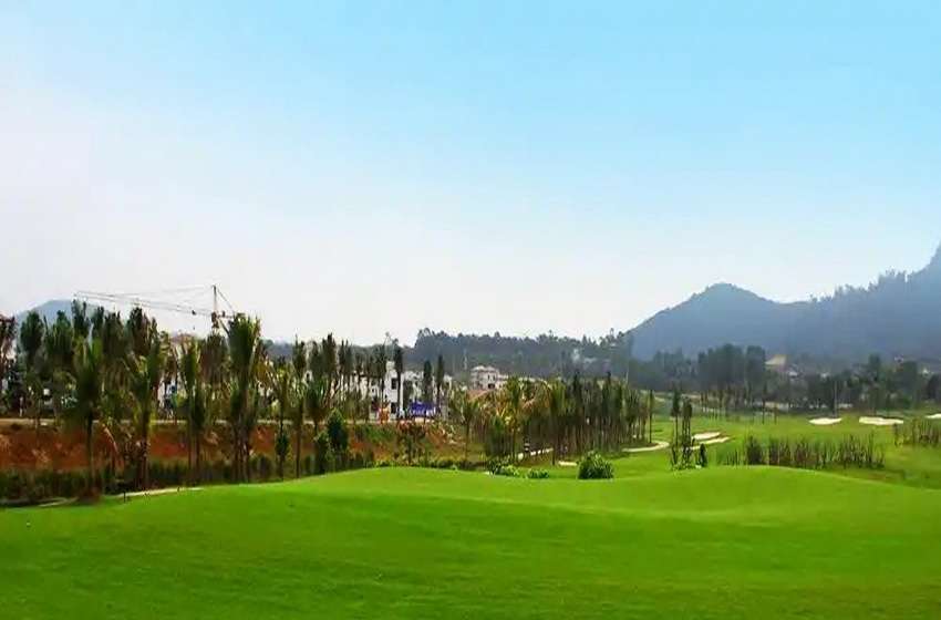 海南琼海白石岭温泉高尔夫球会