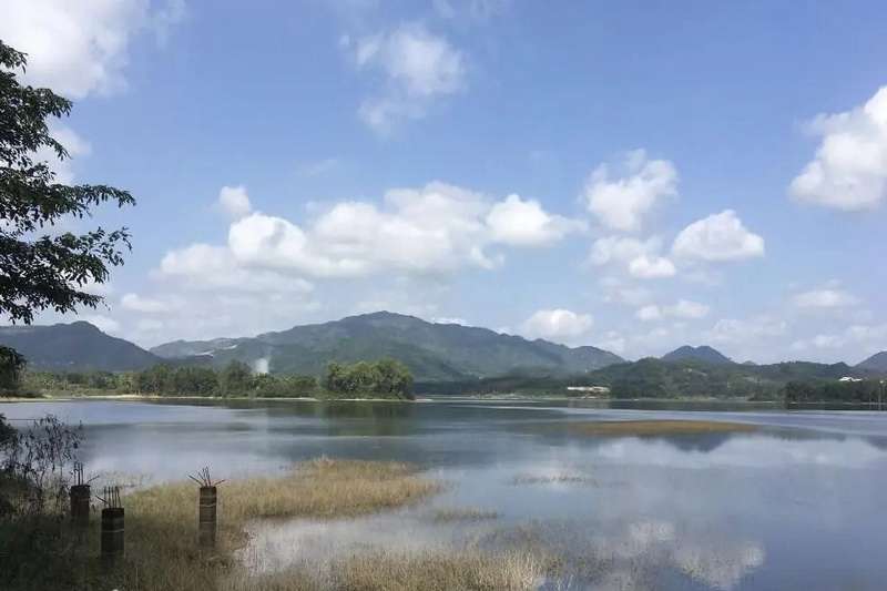 海南屯昌木色湖高尔夫球会俱乐部球场