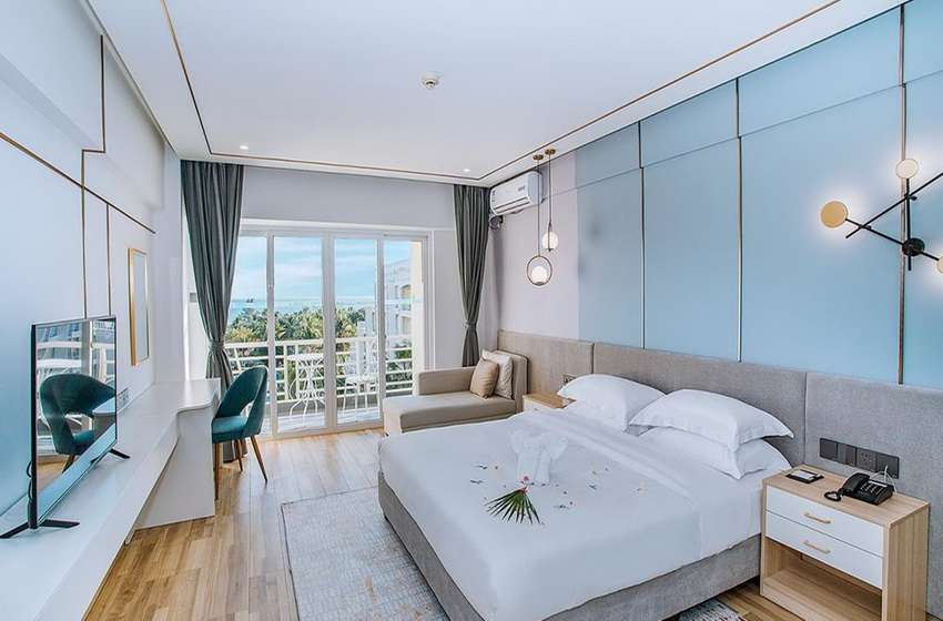 三亚夏日海滩海景酒店 三亚夏日海滩海景酒店