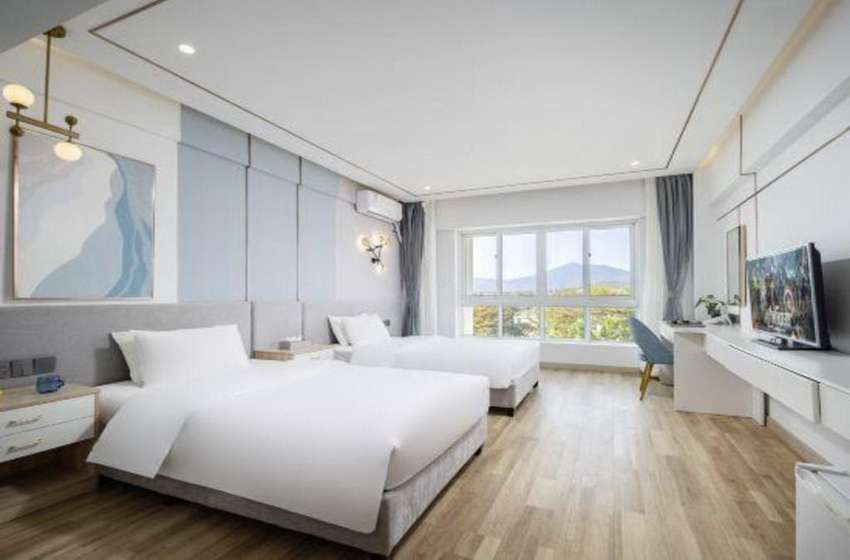 三亚夏日海滩海景酒店 三亚夏日海滩海景酒店